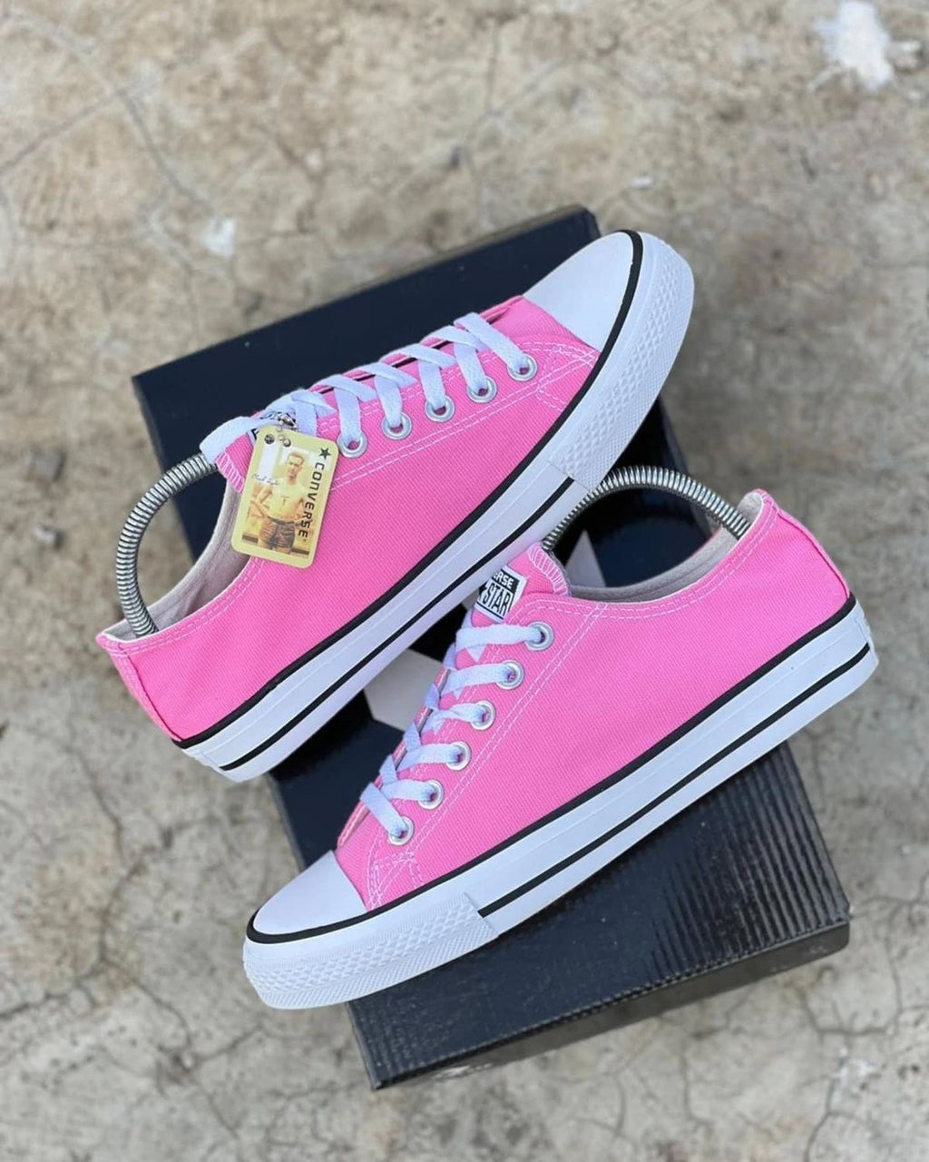 All Star Converses ( basses )