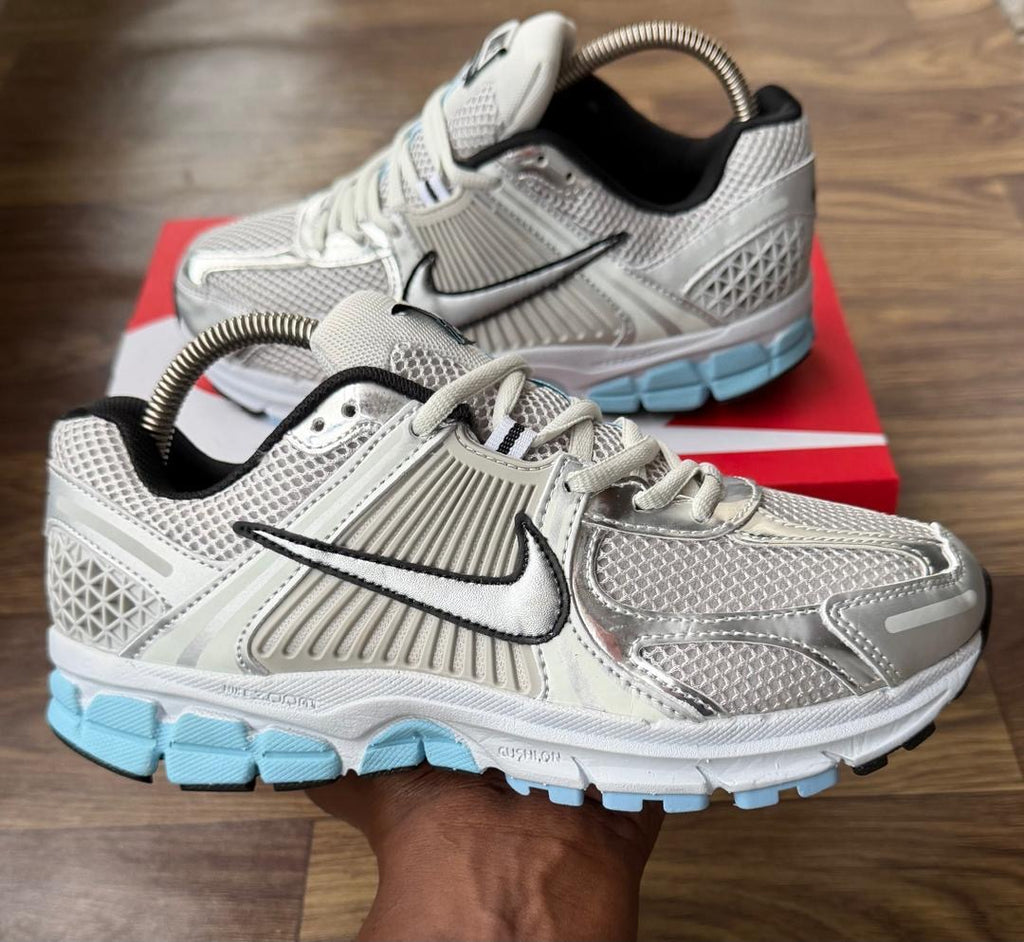 Nike Air Zoom Vomero 5