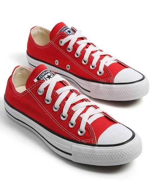 All Star Converses ( basses )